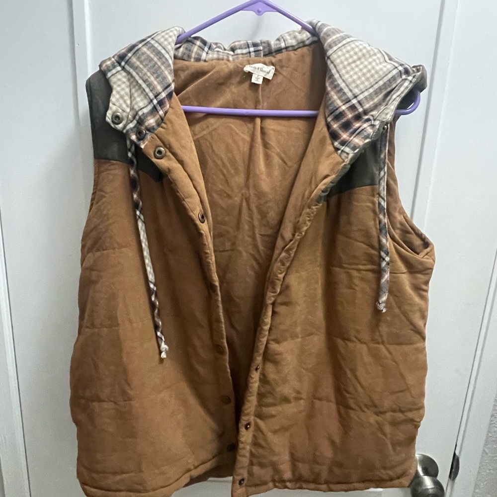 Hem & Thread Tan Quilted Vest with Plaid Lining